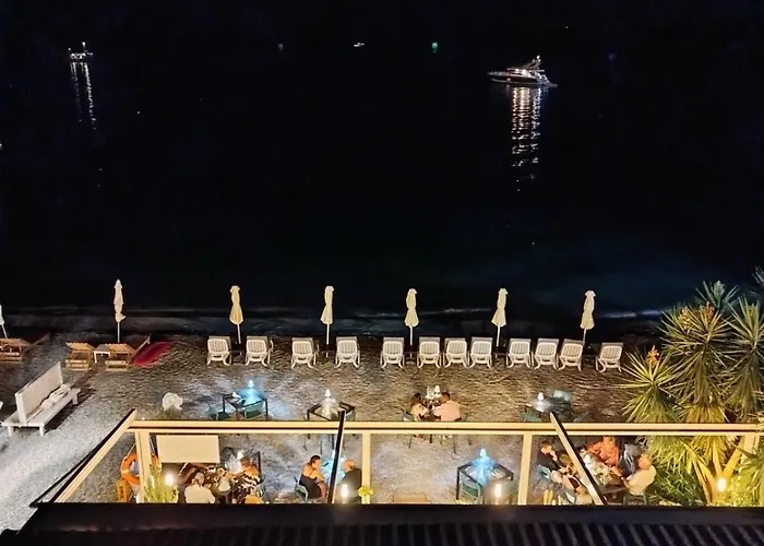 דירה Marmel Seaside Apartment-brandnew Beachfront In נידרי