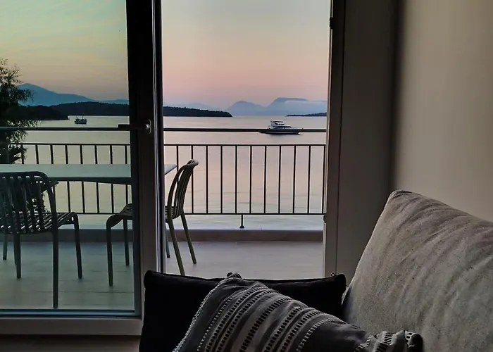 Marmel Seaside Apartment-brandnew Beachfront In *