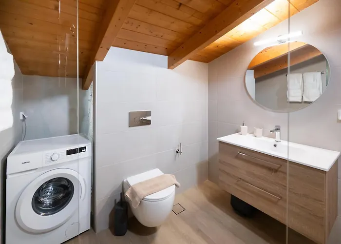 דירה Marmel Seaside Apartment-brandnew Beachfront In נידרי