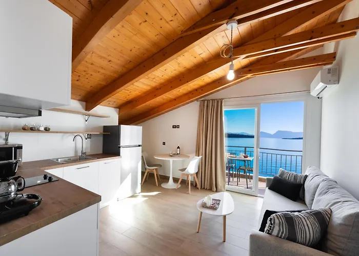 דירה Marmel Seaside Apartment-brandnew Beachfront In